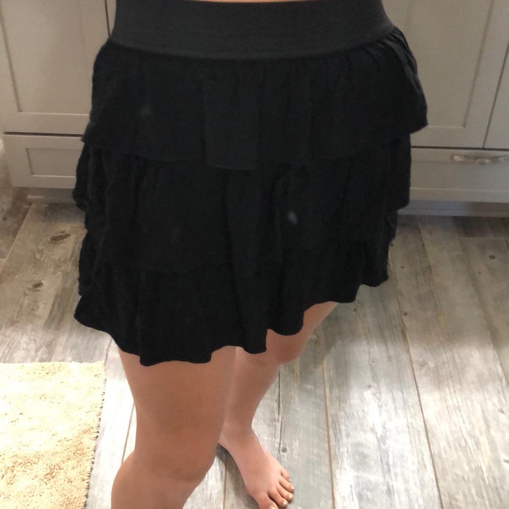 Skirt!